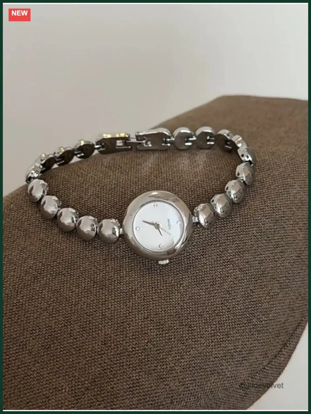 N/A elegant round